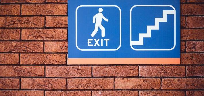 EXiT!